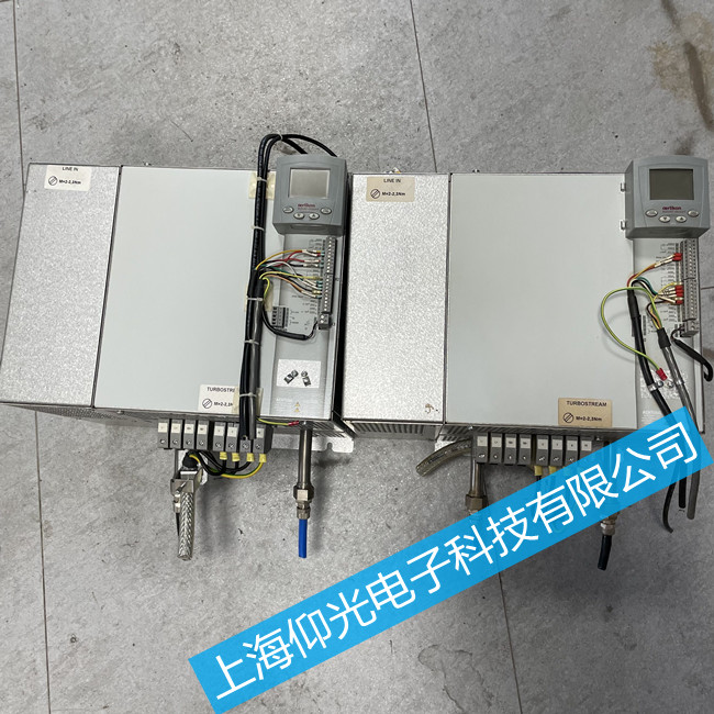 LUST·˹���ŷ�������E-OC�S�޷���