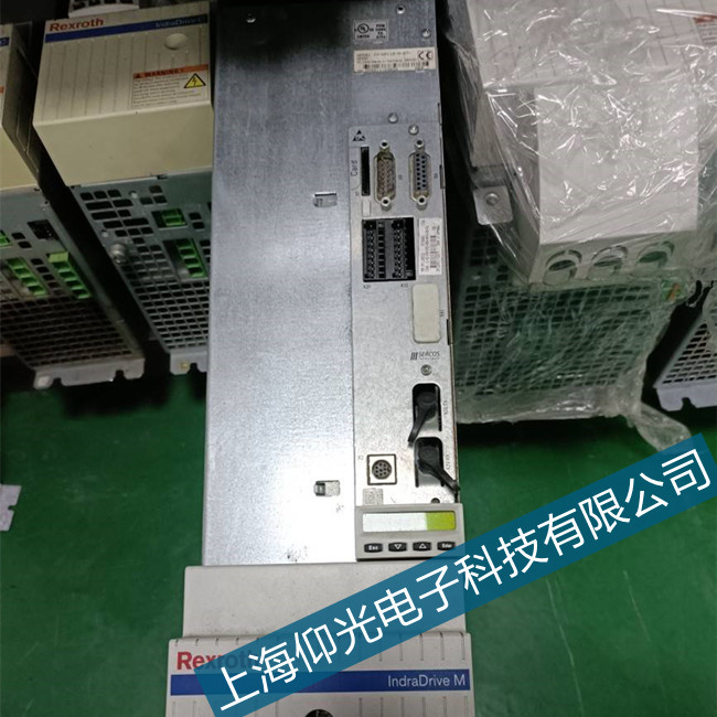 �麣��ʿ��ֱ���ŷ�����ɢ�������ϾS�޲�ԃ