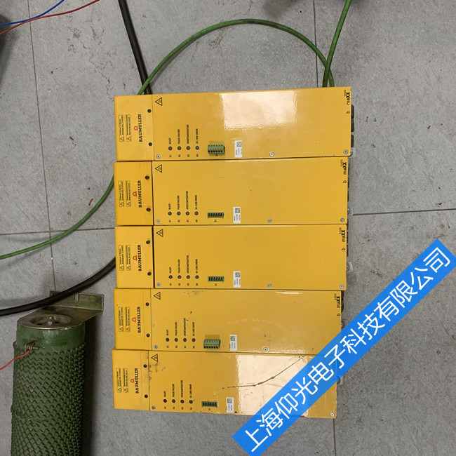 �������U�����ŷ����S�ޱ��B