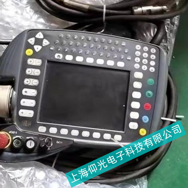 ��ɽ�����ϰ��\(y��n)KUKA��(k��)���C(j��)����ʾ���������Ʉ�(d��ng)�S�޼��g(sh��)�ۺ�