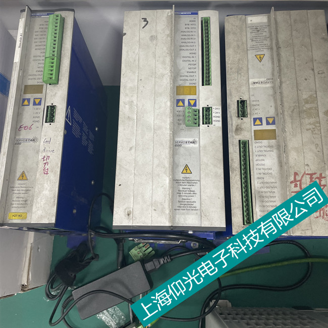 �����Ơ�Ħ���ŷ��(q��)��(d��ng)��600��(b��o)������F525�S��