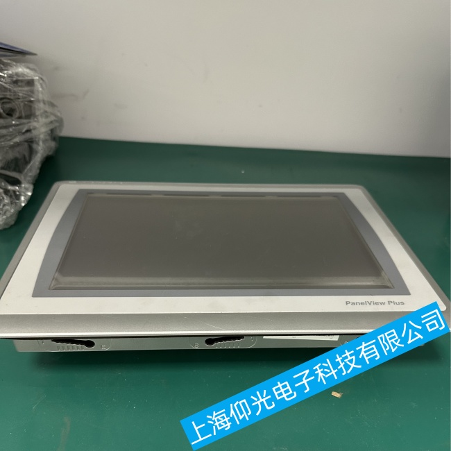 �|ݸAB�_���f���|����2711P-B6C20A�@ʾ���ɫʧ��򮐳����ϾS���c