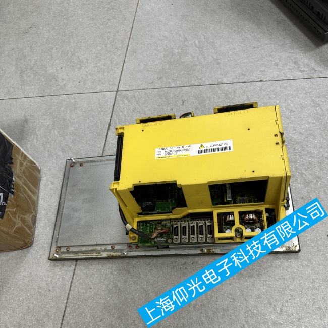 ���ݰl(f��)�ǿ�FANUC Series 0i-MC����ϵ�y�_�C��ͣ�چ��ӽ��治�ӹ��ϾS�޷�����