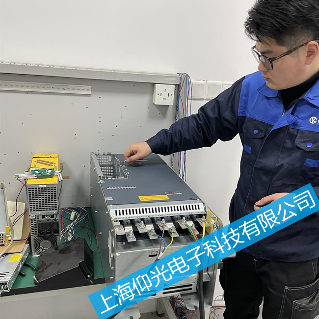 ����U�����ŷ��(q��)�����S��-BM442ϵ�Ј�(b��o)��23̖���ϾS��