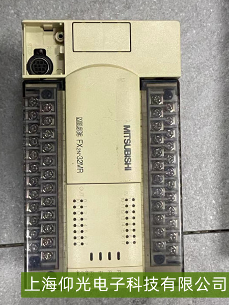 ����FX2N-32MR PLC��RUNָʾ���W�q�������Ų��c�S��