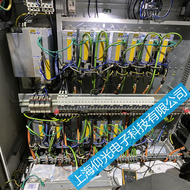 �Ơ�Ħ��S700ϵ���ŷ��(q��)��(d��ng)����(b��o)��n02���ϾS�޷���