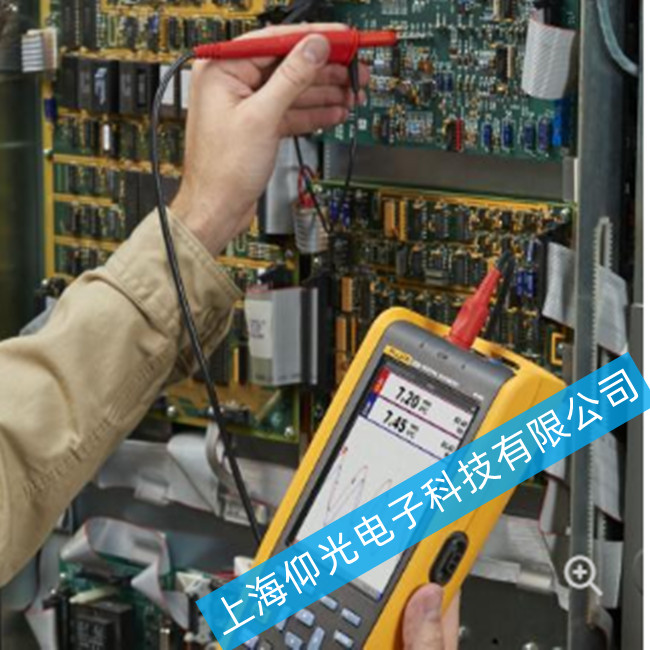 ᘌ�Fluke 120Bϵ��ScopeMeter®���I���ֳ�ʽʾ����o���������ӵĆ��}