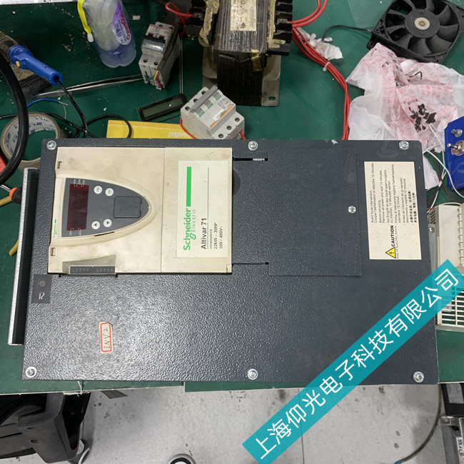 ʩ�͵�׃�l�����ض�·���ϼ���Q����